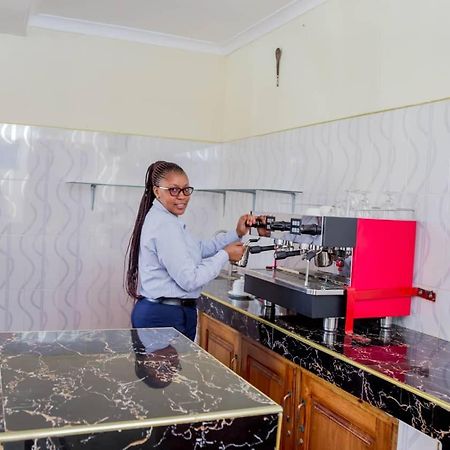 Kilimanjaro Crane Hotel Moshi Dış mekan fotoğraf