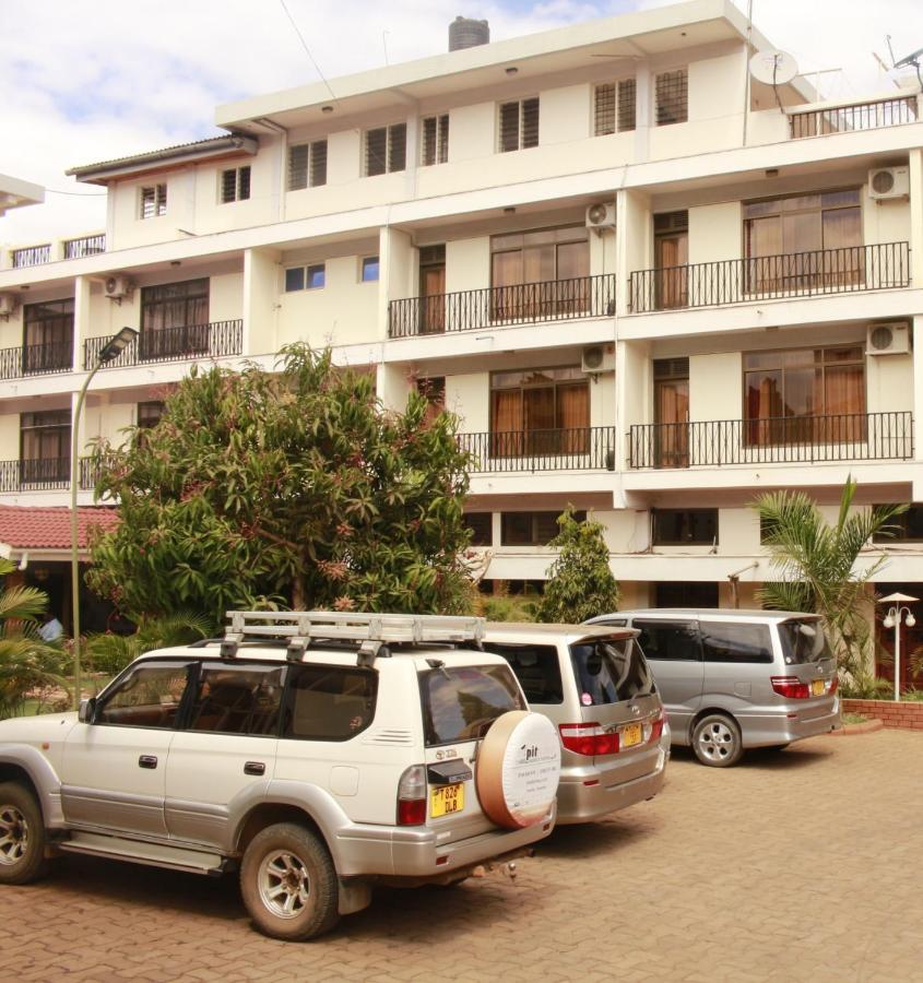 Kilimanjaro Crane Hotel Moshi Dış mekan fotoğraf