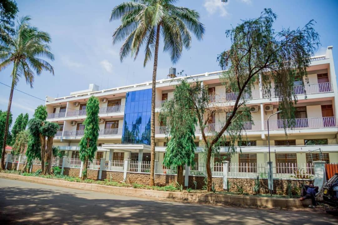 Kilimanjaro Crane Hotel Moshi Dış mekan fotoğraf